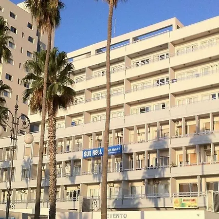 Sun Hall Апартаменти *
